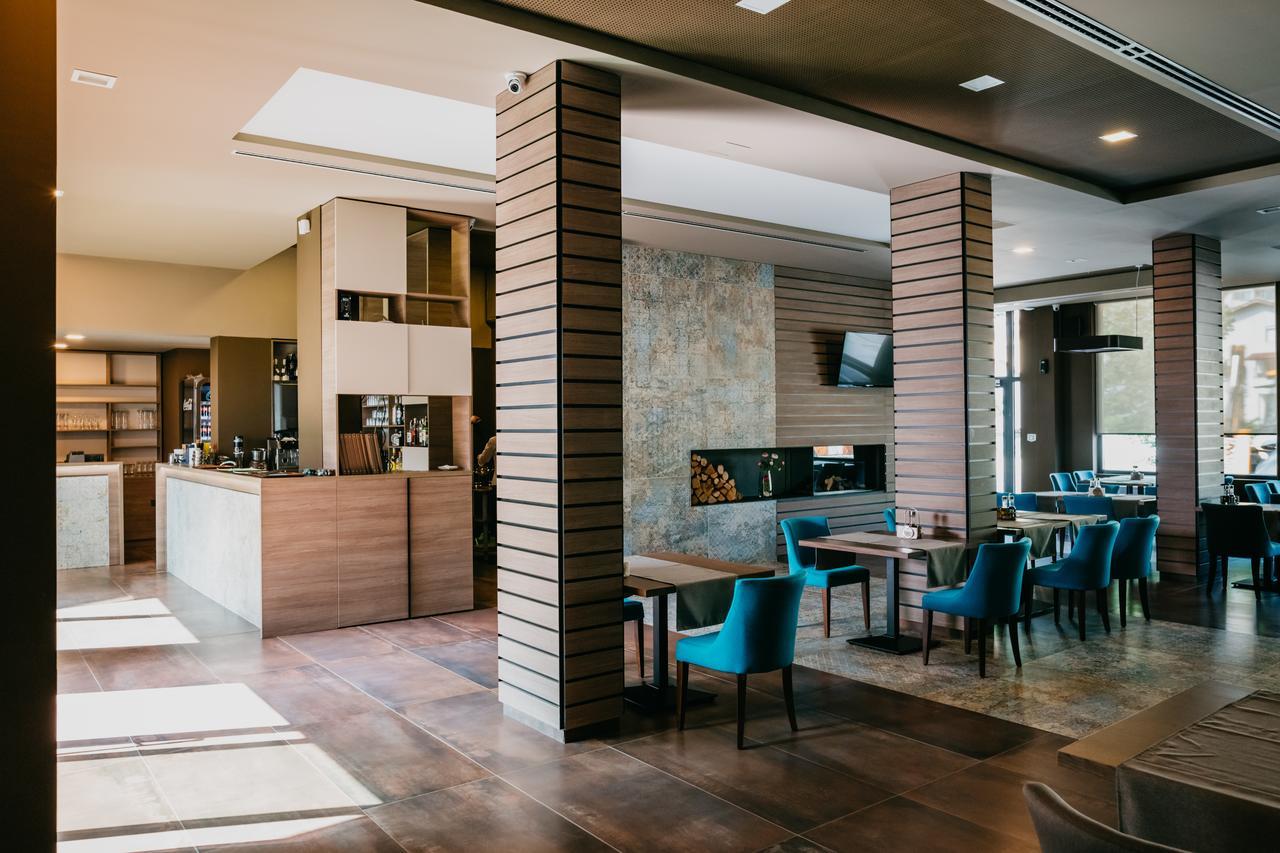 Hotel Leva - Vratsa Buitenkant foto
