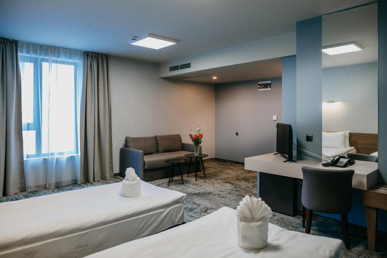 Hotel Leva - Vratsa Buitenkant foto