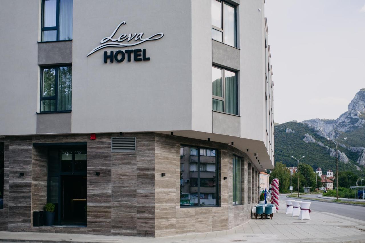 Hotel Leva - Vratsa Buitenkant foto